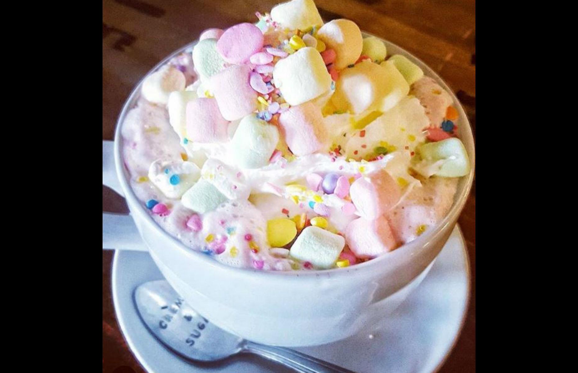 Unicorn hot chocolate 